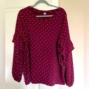 Red & White Polkadot Long Sleeve ❤️🤍